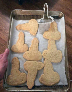 Eiffel Tower Pastry Cutter